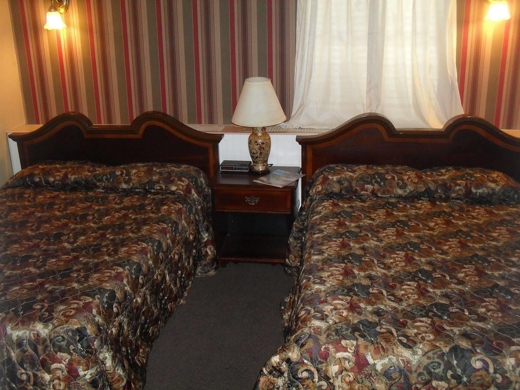 Falls Motel Καταρράκτες του Νιαγάρα Εξωτερικό φωτογραφία